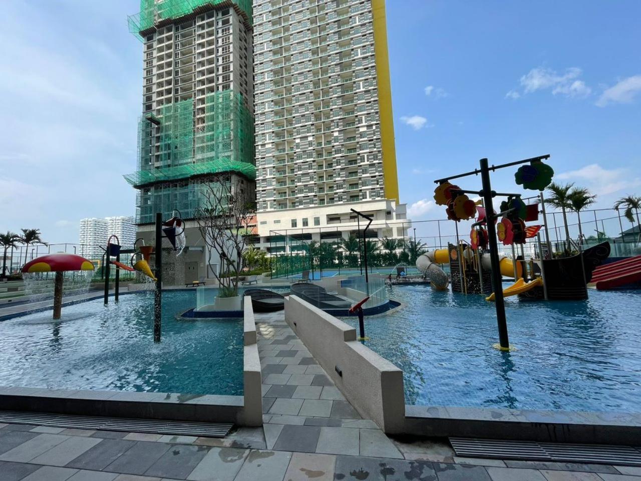 Shah Rizki@bali Resident Melaka-muslim Friedly Aparthotel Malacca